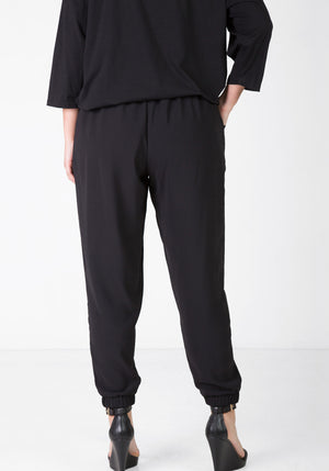 Flat front relaxed pant - Black